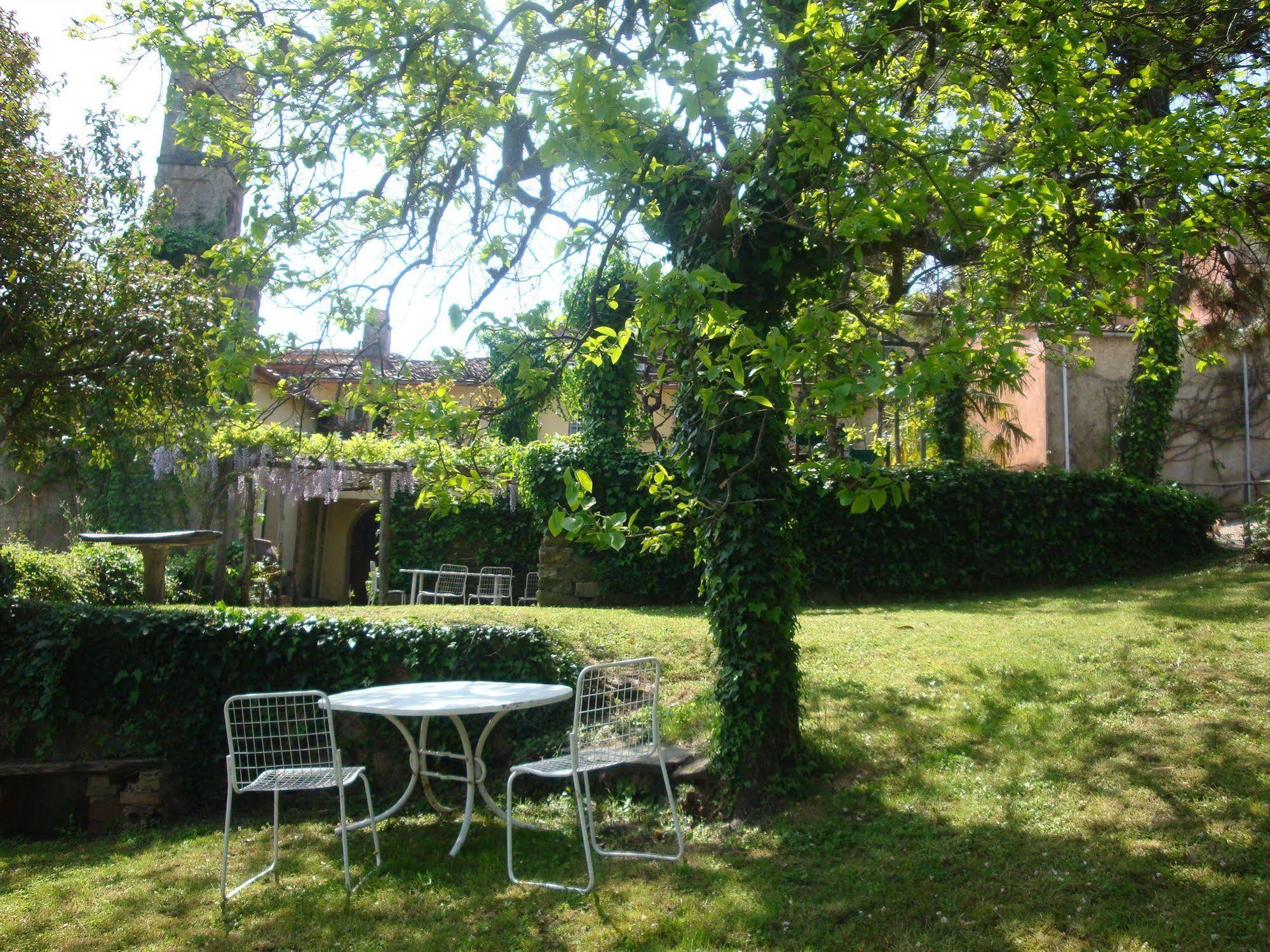 Fattoria Di Bacchereto - Guest House Екстер'єр фото