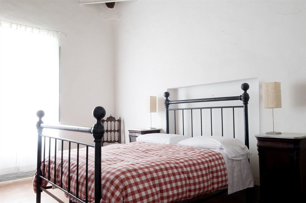 Fattoria Di Bacchereto - Guest House Екстер'єр фото