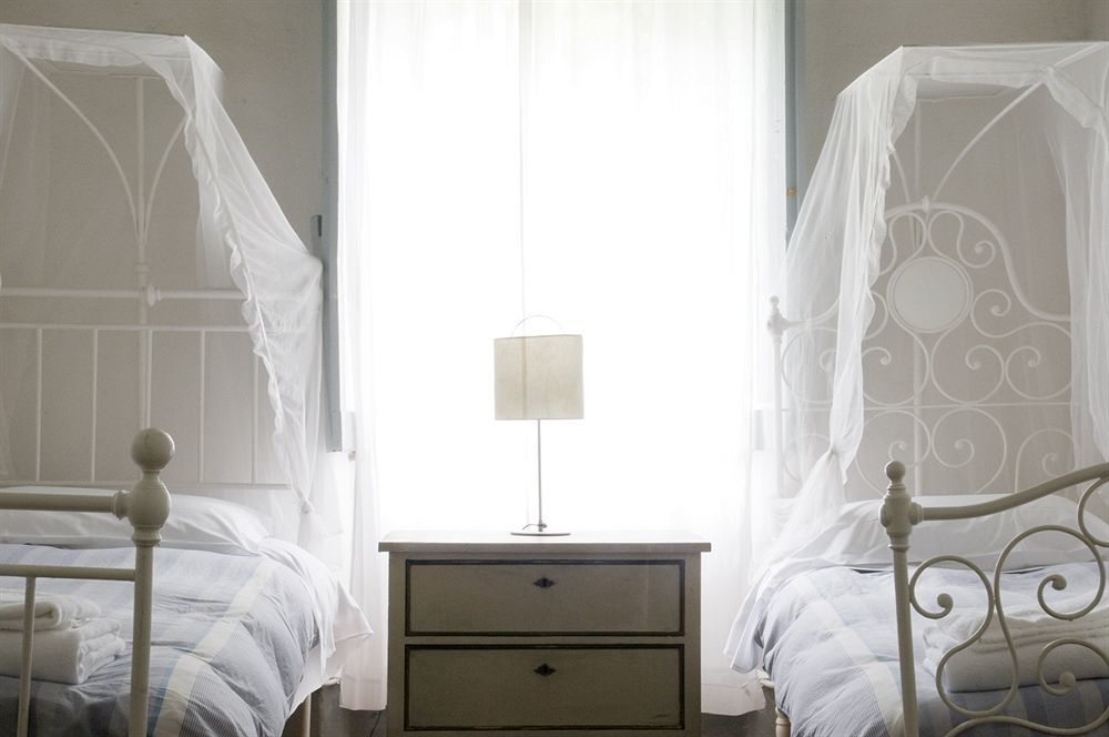 Fattoria Di Bacchereto - Guest House Екстер'єр фото